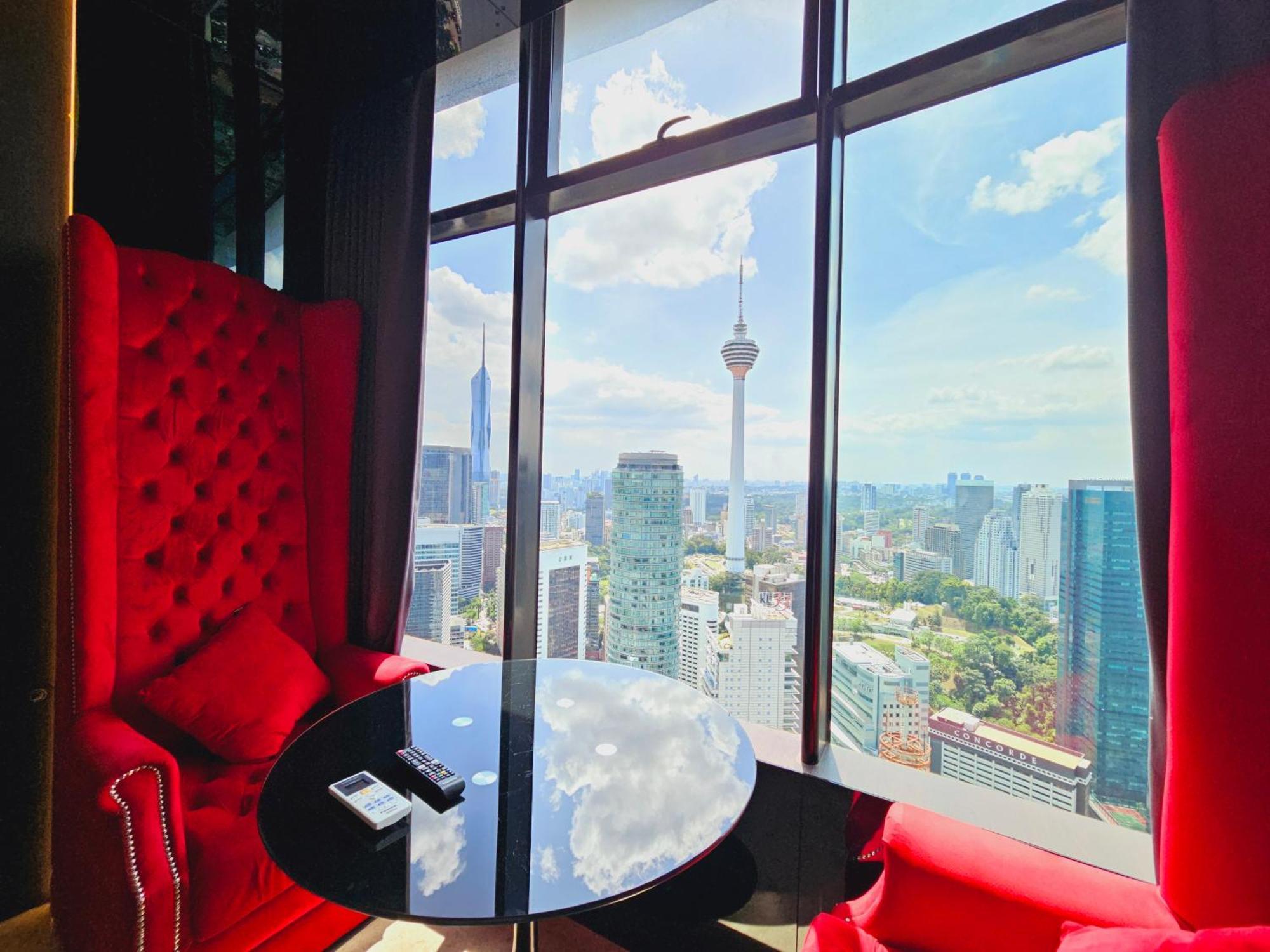 Sky Suites Klcc By Staylar 쿠알라룸푸르 외부 사진